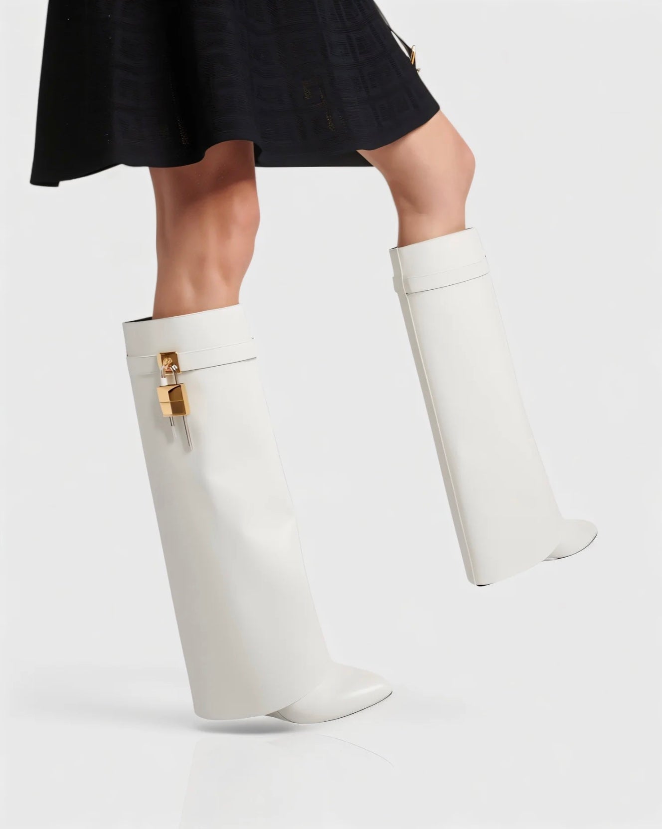 Lock Boots, Ivory