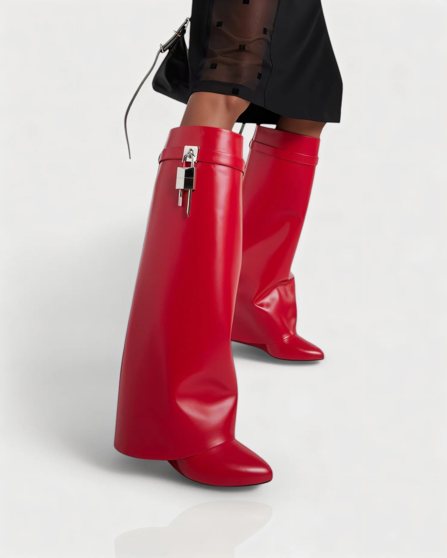 Lock Boots, Red